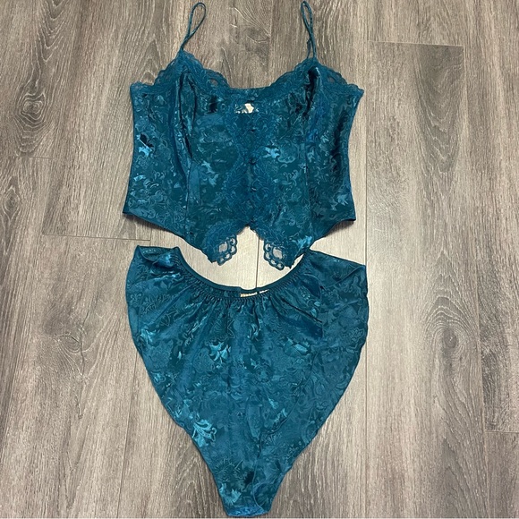 Vintage 80’s Victoria’s Secret Gold Label Lounge lingerie set Size large - Picture 2 of 8